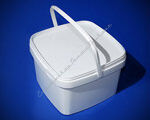 Pojemnik 5 litrowy z pokrywą i rączką
